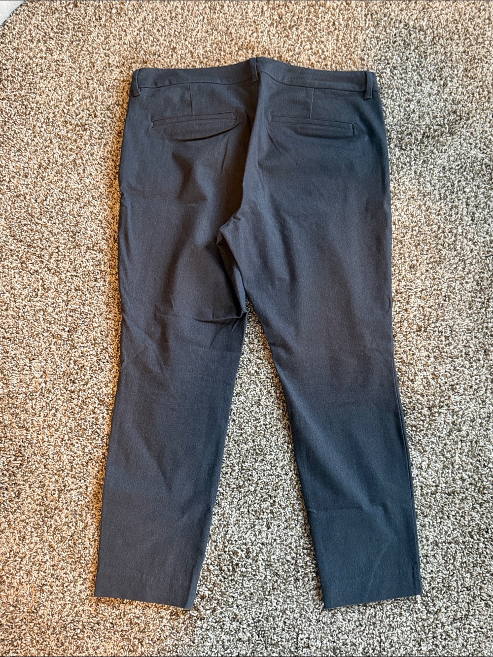 Old Navy Women's Black Tapered Dress Pants - Picture 4 of 4